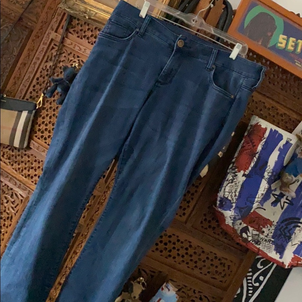 14W KUT from the kloth jeans baby boot cut